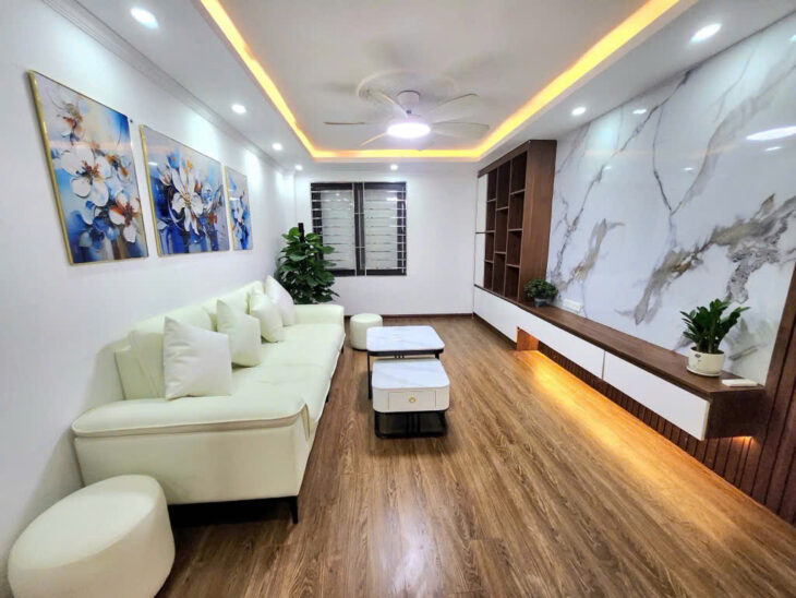 Nhà đẹp, sổ đẹp, ngõ rộng, thoáng đãng, tiện ích tại Bằng Liệt, Hoàng Mai, 38m2, 6 tầng, giá chỉ 6