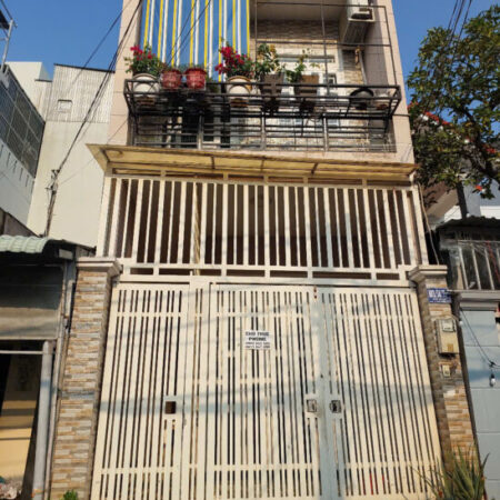 Nhà cạnh LÊ VĂN THỊNH ,DT 60m2, DTSD 120m2,oto vivu LH 0906227839