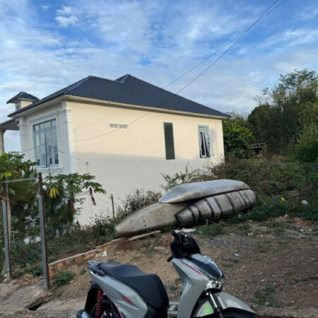 BÁN 2 LÔ ĐẤT LIỀN KỀ TẠI NGUYỄN TRI PHƯƠNG TT LIÊN NGHĨA GIÁ 2 TỶ 2 / NỀN