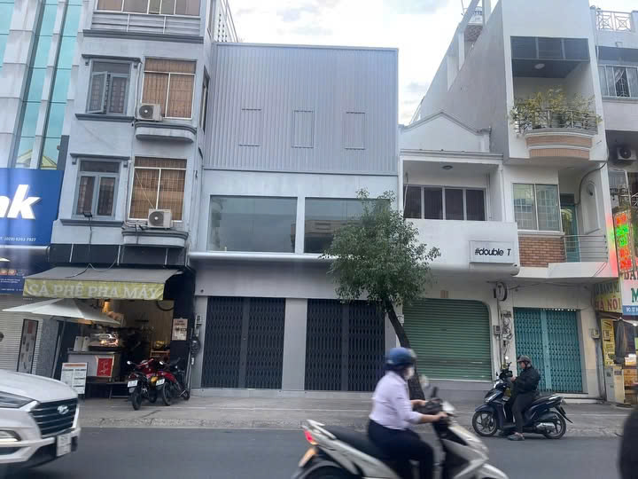 Cho thuê nhà Mặt Tiền Hoàng Hoa Thám, P.6, Q.Bình Thạnh_ Diện tích: 6×16 . Giá 90 Triệu