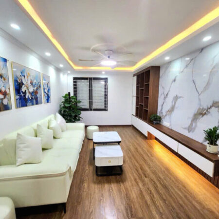 Bán nhà 6 tầng, 5PN, 6WC, 38m², ngõ Bằng A, Hoàng Liệt, Hoàng Mai, nhỉnh 6 tỷ, sổ đỏ