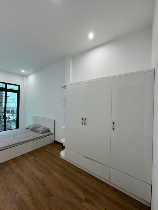 THỤY KHUÊ – NHÀ ĐẸP – MẶT NGÕ THÔNG KD – 30M RA PHỐ – 35M2X5T – GIÁ 7.4 TỶ