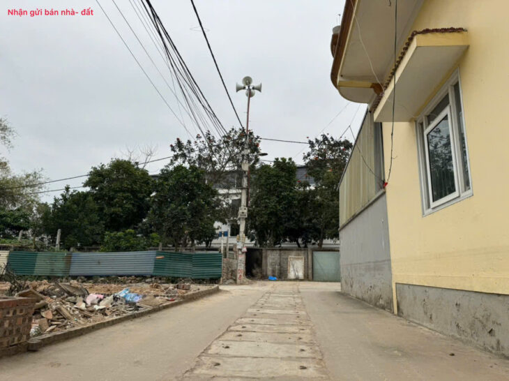 52m đất tổ 11, Quang Minh, Mê Linh. Cạnh KDT Long Việt Riverside. Đường thông, oto tránh.