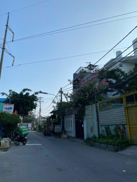Bán gấp nhà ngay trung tâm Tam Bình quận Thủ Đứ 60m2 giá nhỉnh 3 tỷ .