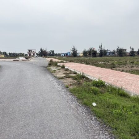 Bán nhanh trục chính đường 20m giao phong 93m2 nhỉnh 2 tỷ Bán nhanh trục chính đường 20m giao phong 93m2 nhỉnh 2 tỷ