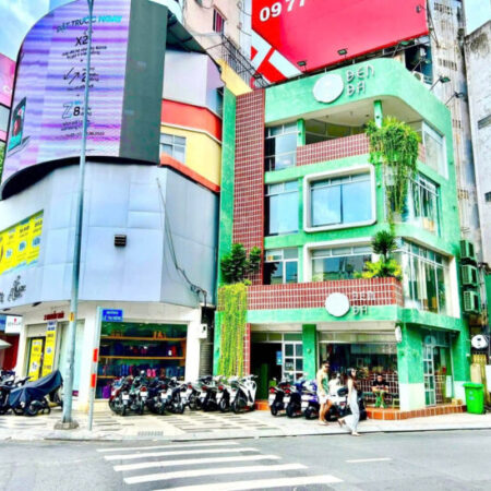 CHO THUÊ NHÀ MẶT PHỐ LÊ THỊ RIÊNG – BẾN THÀNH – Q.1 – GIÁ 225 TRIỆU/THÁNG