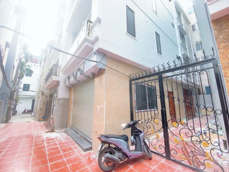 DUY NHẤT PHỐ BÀ TRIỆU 35M 5 TẦNG THANG MÁY HƠN 6TỶ MẶT TIỀN 6M.SỔ VUÔNG VẮN SẴN SÀNG SANG TÊN.
