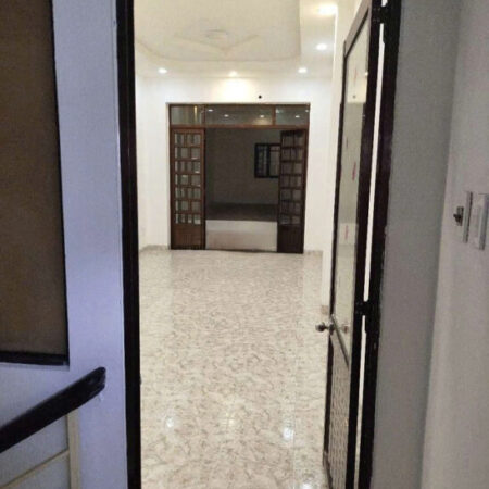 Cho thuê nhà Mặt Tiền Trường Chinh, P. 12, Tân Bình_Giá 39 Triệu Cho thuê nhà Mặt Tiền Trường Chinh, P. 12, Tân Bình_Giá 39 Triệu