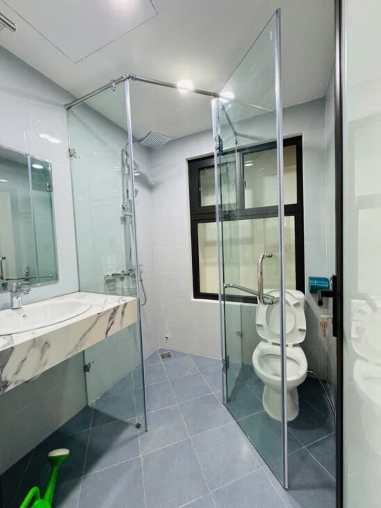 BÁN NHÀ MỚI XÂY YÊN HOÀ- CẦU GIẤY- 30M2 x 5T x mt 3.8 x 7,6 TỶ