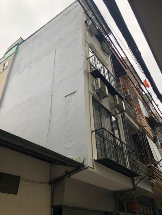 Trung Tâm Quang Trung- Hà Đông 25 mét, 4 tầng, ô tô qua nhà, 3 phòng ngủ khép kín. Sổ đỏ chính chủ,