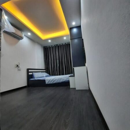 BÁN CHUNG CƯ MINI DOANH THU 180 TRIỆU/THÁNG – Ô TÔ 7 CHỖ ĐỖ TẬN NHÀ – MẶT TIỀN RỘNG – KHU VIP CẦU