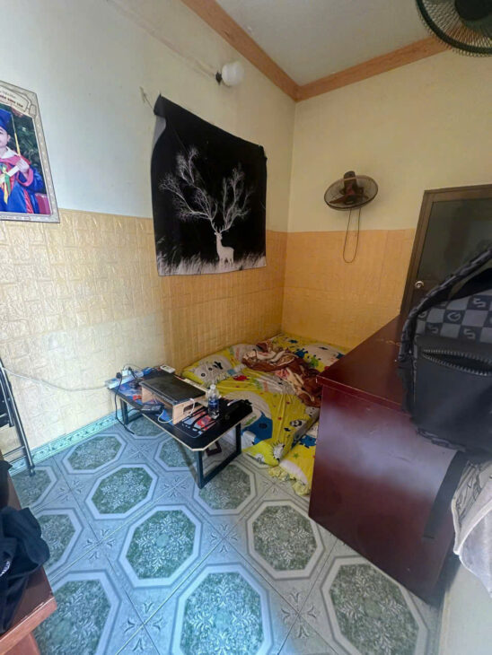 Bán gấp nhà Quận Bình Tân: giảm giá 100 tr -ĐƯỜNG NGUYỄN TRIỀU LUẬT :giá mới 3 tỷ 850- DT:45M- 5X9M