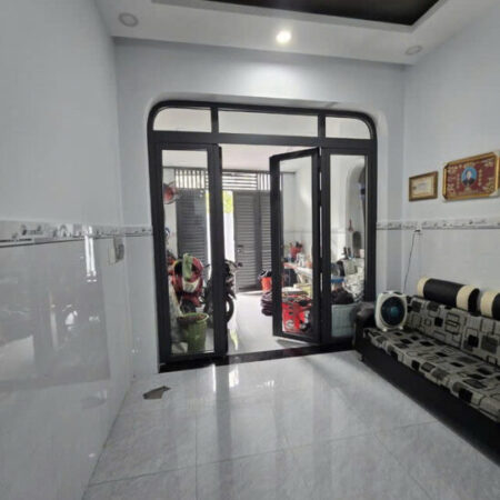 Bán gấp nhà giá mềm nhất quận Tân Phú: 5.2 tỷ – đường Tân Thắng- DT: 51.2M – 3.2mx16m – 1 trệt- 1