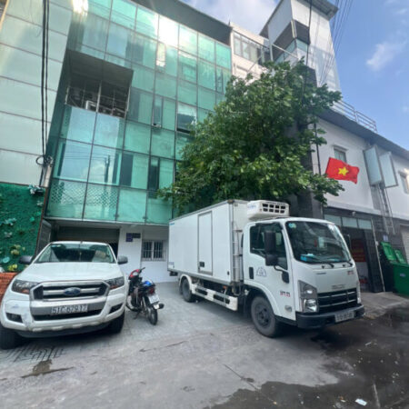 Bán nhà 1 trệt 3 lầu 10x40m giá 28 tỷ Đường 8m Phan Văn Hớn Bán nhà 1 trệt 3 lầu 10x40m giá 28 tỷ Đường 8m Phan Văn Hớn