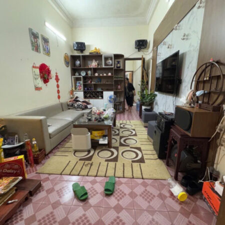 NGÕ THÔNG- THOÁNG 59M 4 TẦNG CHỈ 13,5 TỶ – TT ĐỐNG ĐA NHIỀU TIỆN ÍCH – NỞ HẬU