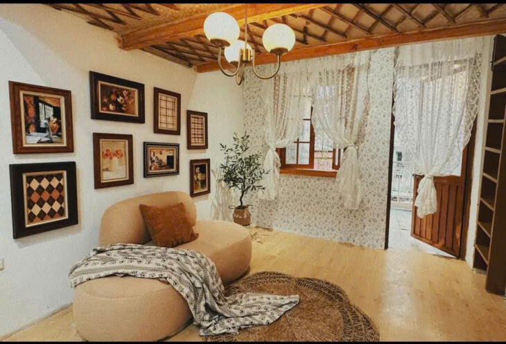 Cho thuê căn studio Trần Hưng Đạo 9tr 40m2 mấy bước chân ra đến Hồ Gươm