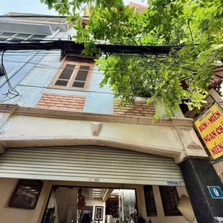 Bán nhà Trung Tâm Ba Đình . DT 76m2 ; 4T ; MT>7m ; Giá 18,5 tỷ