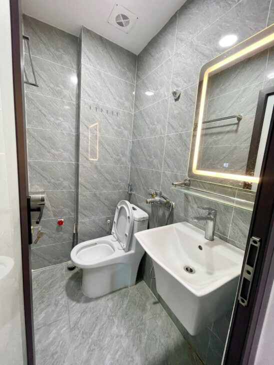 Cho thuê căn hộ studio khép kín Vĩnh Hưng – Hoàng Mai ,pccc đầy đủ, thang máy.Gia 4triệu
