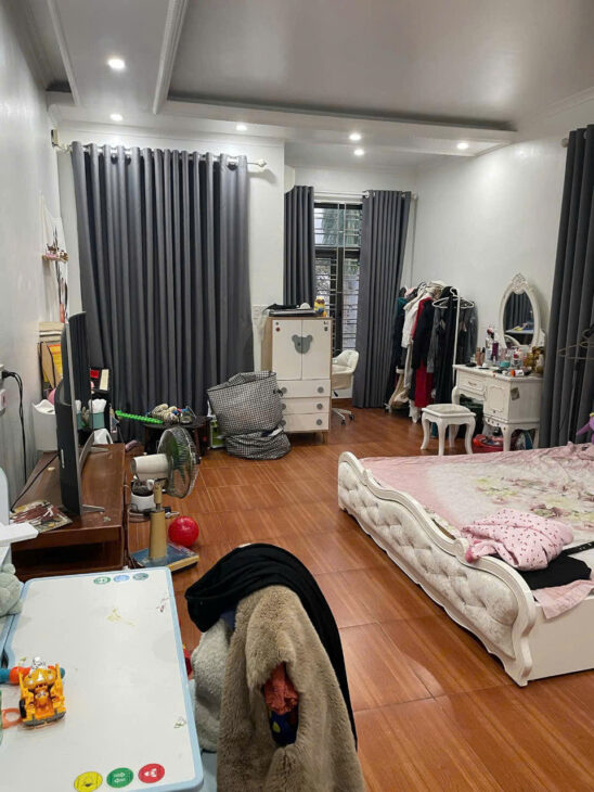 Nhà tuyến 2 Thiên Lôi – đường 5m – 119m cực rộng – Giá 6.5 tỉ – ngay AEON