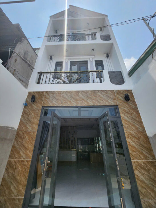 ĐỐI DIỆN NHÀ MÁY BIA TIGER-NHÀ 3 TẦNG ĐẸP LUNG LINH-HẺM OTO Ở TRONG NHÀ-CHI HƠN 4 TỈ