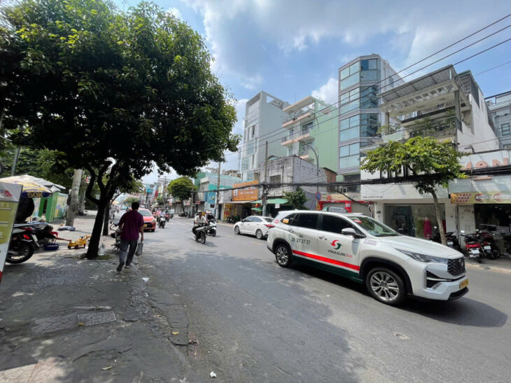 Quận 10 ! MB CHO THUÊ GIÁ RẺ 19,8 tr ! MT đường lớn khu kinh doanh sầm uất, Tel : 0939146839 –