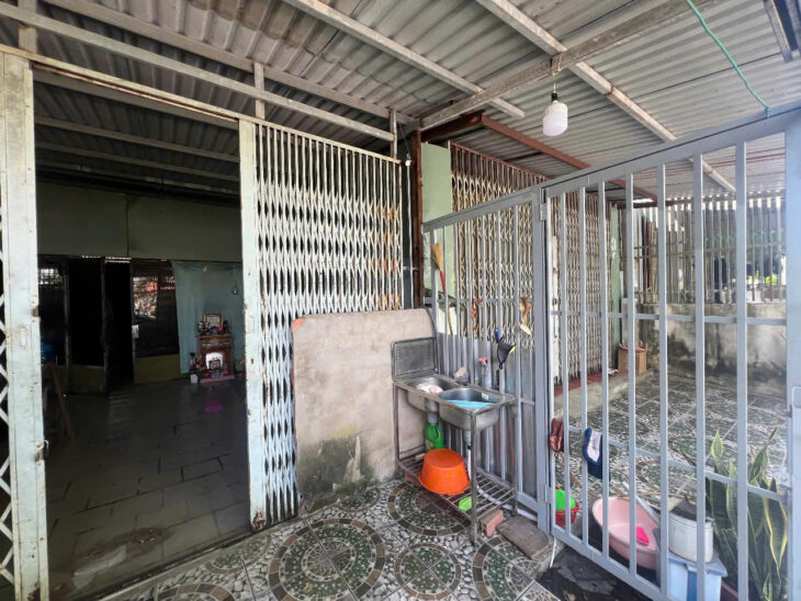 CHÍNH CHỦ CẦN BÁN 2 NỀN ĐẤT TẶNG NHÀ CẤP 4 TẠI ĐƯỜNG TỈNH LỘ 9 – XÃ HỰU THẠNH – ĐỨC HÒA – LONG AN.