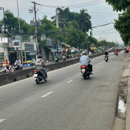 Bán nhà mặt tiền 6 tầng 6x30m giá 15 tỷ Đường Nguyễn Thị Sóc