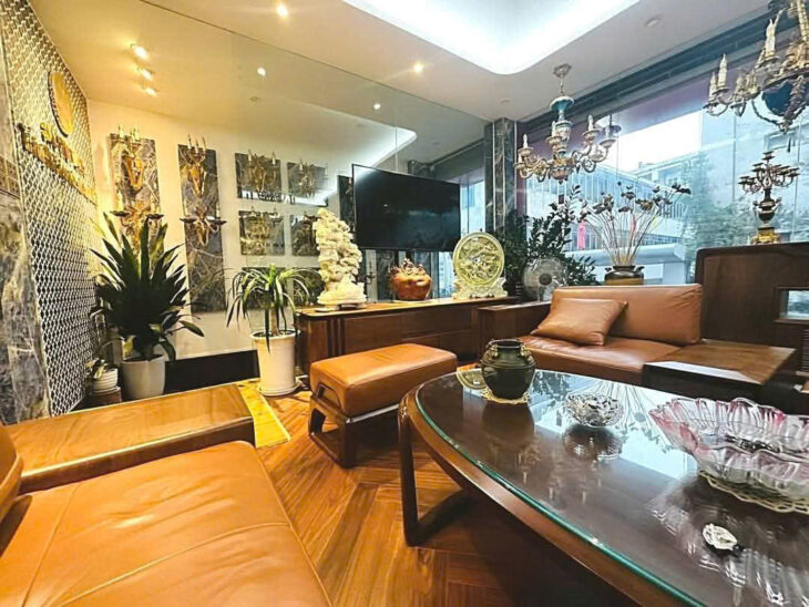 BÁN GẤP PHÂN LÔ VŨ PHẠM HÀM, ÔTÔ TRÁNH, KINH DOANH, 2 THOÁNG, DT 66M2 GIÁ 18 TỶ 800