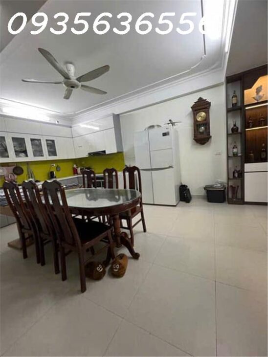 : ⸻ CHÍNH CHỦ GỬI BÁN – SIÊU PHẨM TRƯƠNG ĐỊNH – 82M2 x 5 TẦNG – THANG MÁY – GIÁ 15.X TỶ