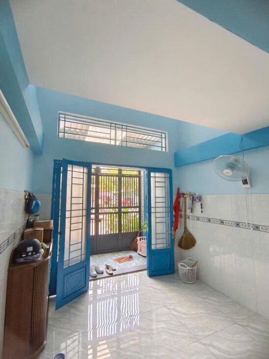 BÁN NHÀ MẶT PHỐ QUẬN 7 – VỊ TRÍ VÀNG – 6.9 TỶ – 4 TẦNG, 4 PN, SỔ HỒNG