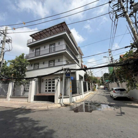 BÁN NHÀ GÓC 2 MẶT TIỀN CỰC ĐẸP – THẢO ĐIỀN, TP. THỦ ĐỨC, Diện tích = 175m² •