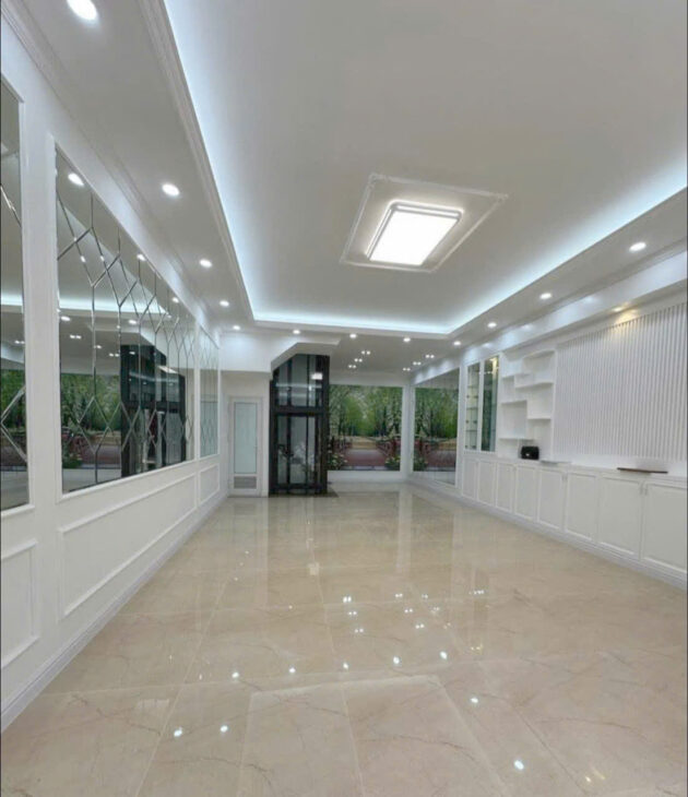 Nhà xây mới thang máy phố Pháo Đài Láng – 48m x 7 Tầng Gara ô tô giá 14,7 tỷ