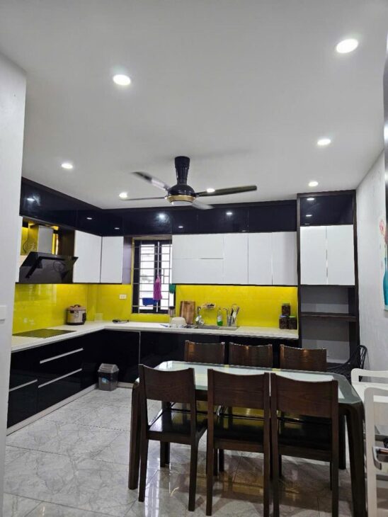 SIÊU HIẾM NHÀ ĐỐC NGỮ 60M2 – MT 5.3M – 23 TỶ – NGÕ RỘNG Ô TÔ TRÁNH NHAU, KD ĐỈNH.