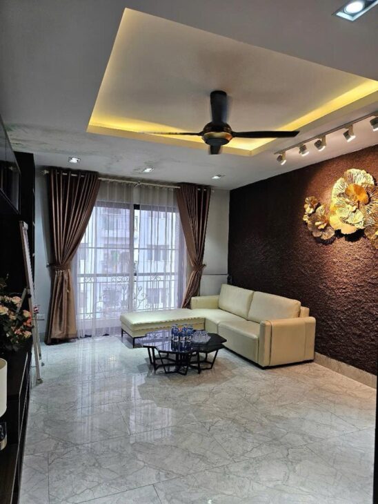 SIÊU HIẾM NHÀ ĐỐC NGỮ 60M2 – MT 5.3M – 23 TỶ – NGÕ RỘNG Ô TÔ TRÁNH NHAU, KD ĐỈNH.