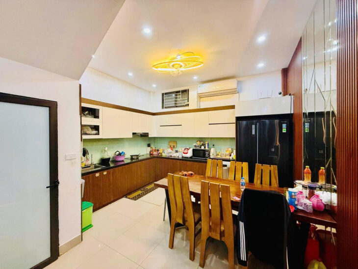 MẶT PHỐ GIÁP BÁT 5 TẦNG 60M KINH DOANH SẦM UẤT