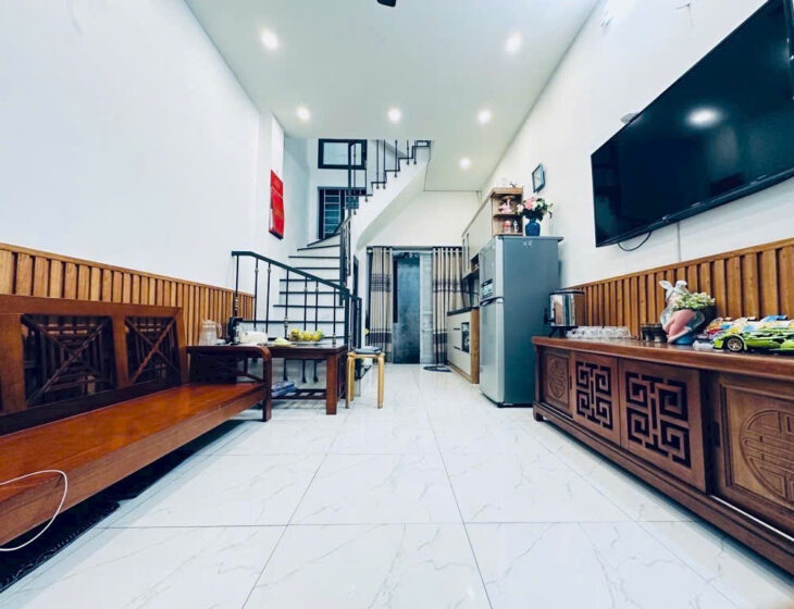 Trịnh Văn Bô 34m2- 5 tầng, ngõ nông gần phố, NT đẹp ở ngay, giá 5.45tỷ