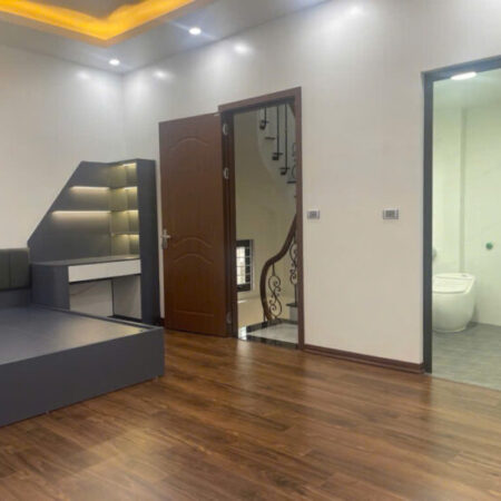 Bán nhà Minh Khai – 61m2 mặt tiền 6m/ 5 tầng – 10,8 tỷ