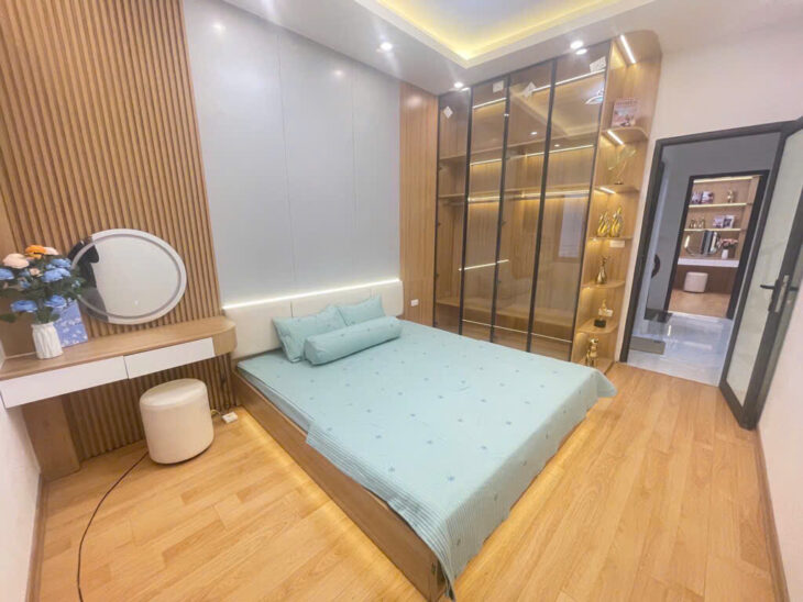 SIÊU PHẨM-HOÀNG MAI-2 THOÁNG-MỚI FULL NỘI THẤT NHẬP KHẨU-DÂN XÂY-DT42m x4T-CHỈ 7 TỶ