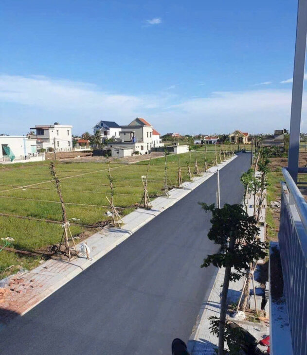 Bán đất biển quất lâm 100m2 full cư gần quảng trường biển 1.3 tỷ