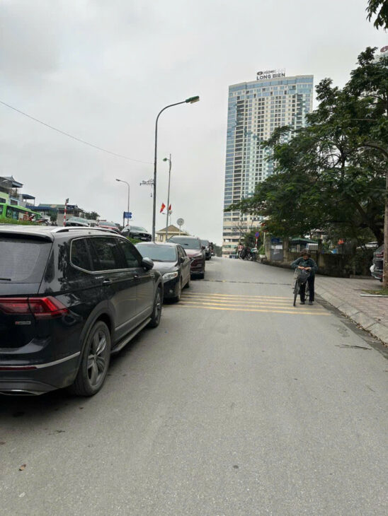 Nhà phố Ngọc Lâm, 134m2, 6 tầng, MT8m, dòng tiền 100tr, giá 43 tỷ