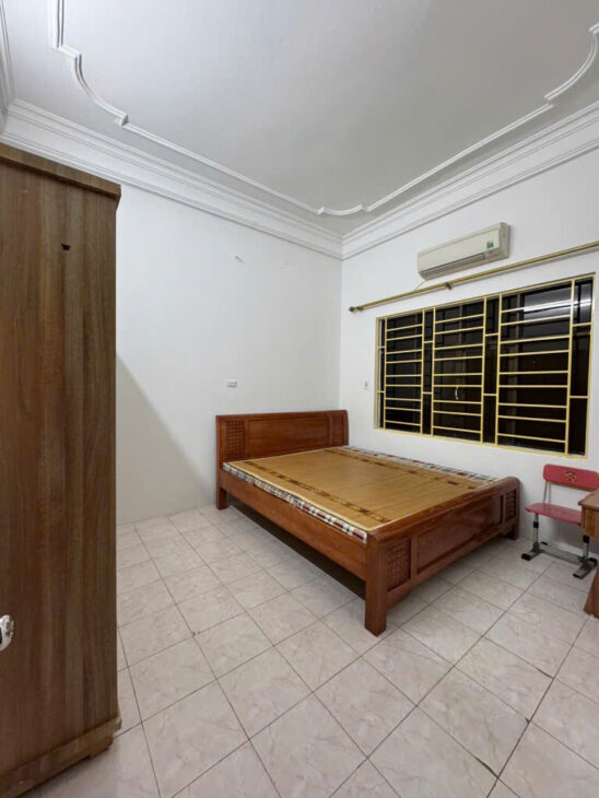 KHƯƠNG ĐÌNH GIẢM THÊM 200 TRIỆU. CHỦ CẦN BÁN GẤP, NHÀ GẦN PHỐ – NHÀ ĐẸP – 2 THOÁNG – 5 NGỦ – VỪA Ở