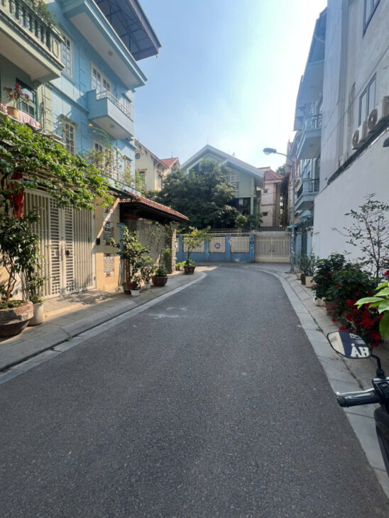 PHÂN LÔ VIP TRẦN QUANG DIỆU Ô TÔ TRÁNH, KINH DOANH 7T THANG MÁY, GIÁ 27.9 TỶ.
