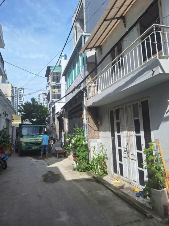 Giá chỉ 7.5 tỷ (Lộc Nhẹ) – Bán Đất Tặng Nhà Trệt Lầu Ngay Vạn Phúc 389 Quốc Lộ 13 – Ra QL13 Chỉ 99m