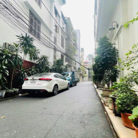 Bán nhà lô góc khu phân lô Nguyễn Ngọc Nại – 65m², MT 7m – 2 mặt ô tô tránh Bán nhà lô góc khu phân lô Nguyễn Ngọc Nại – 65m², MT 7m – 2 mặt ô tô tránh