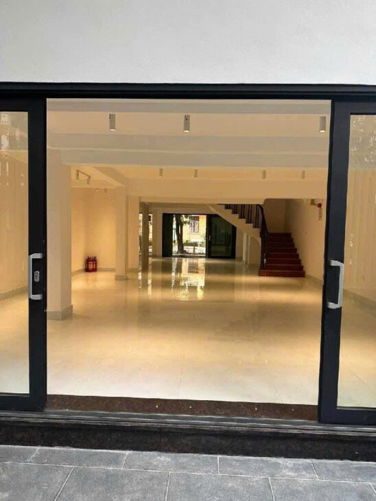 SIÊU VIP KHU TRUNG HÒA, Ô TÔ TRÁNH, 6T THANG MÁY, KINH DOANH ĐỈNH GIÁ 70 TỶ.