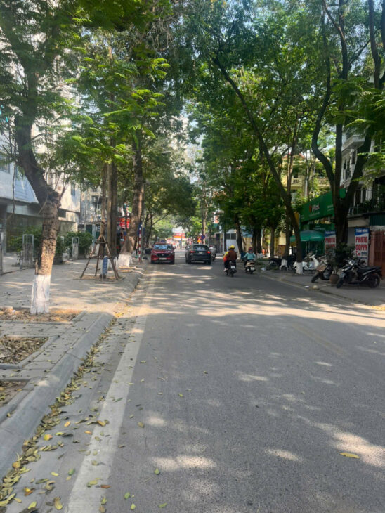 SIÊU VIP KHU TRUNG HÒA, Ô TÔ TRÁNH, 6T THANG MÁY, KINH DOANH ĐỈNH GIÁ 70 TỶ.