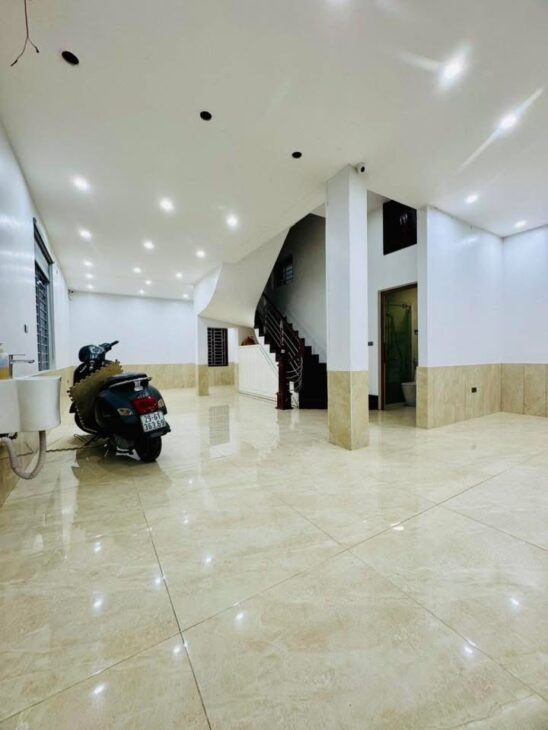 BIỆT THỰ PHÙNG KHOANG – ÔTÔ TRÁNH, KINH DOANH VĂN PHÒNG ĐỈNH – GIÁ 31 TỶ