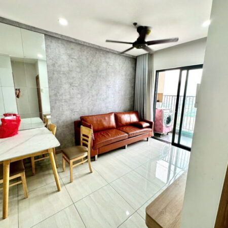 Bình Dương ! Mình chính chủ cần bán căn hộ B21.20 full nội thất và thiết bị. Tel : 0917789279 (