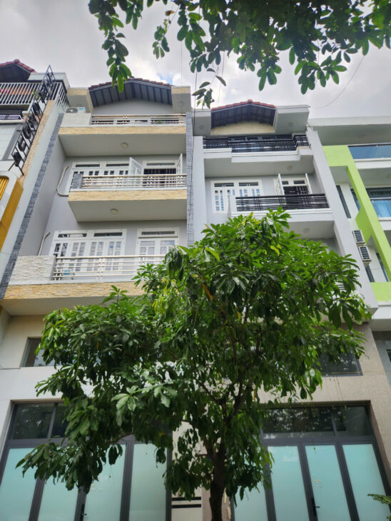 LỜI NGAY 3 TỶ – CHDV 8 PHÒNG – DÒNG TIỀN ỔN ĐỊNH – MẶT TIỀN KD TRỤC PHẠM VĂN CHIÊU – CHỈ 11.3 TỶ