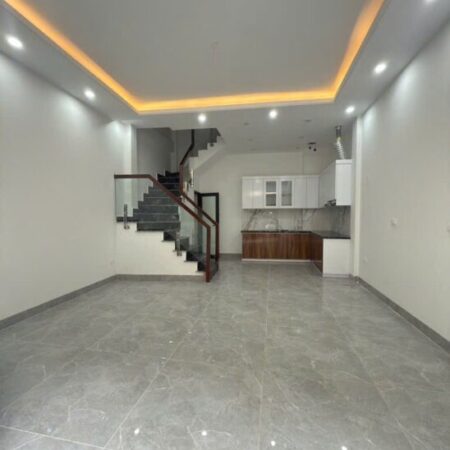 HOT PHỐ VƯƠNG THỪA VŨ Ô TÔ TRÁNH, NGÕ THÔNG KINH DOANH, GIÁ 12.7 TỶ.